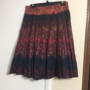 Classy,beautiful skirt